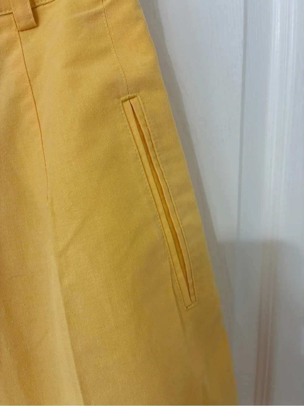 Karen Scott Yellow Tailored High-Waist Bermuda Shorts